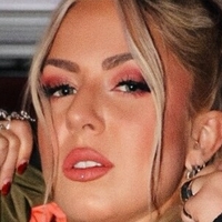 Текла Кайшаури Голая