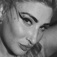 темисголд Голая