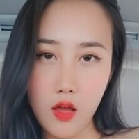 Тинт Мьят Ноэ Голая