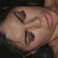 Том Ортега Голая