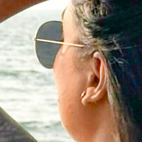 Твинкл Капур Голая