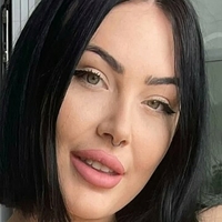 Валери Голая