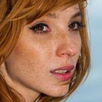Вица Керекеш Голая