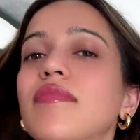 Видиша Ананд Голая