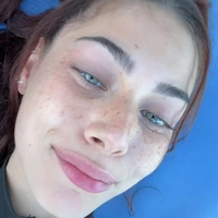 Виви Оликс Голая