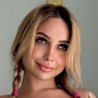 xfreakynikki Голая