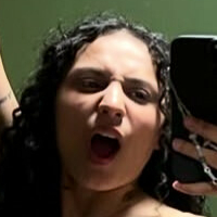 Ясемин Элда Голая