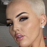 Йессбэйбигёрлл Голая