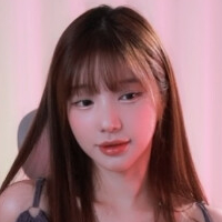 Юджамджам Голая