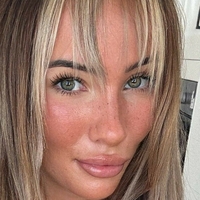 Ёургёрлрксч Голая