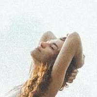 Юткэти Голая