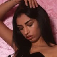 Захтеви Голая