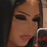 Зайнаб Сара Голая