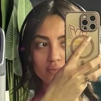 Зарет Алькантар Голая